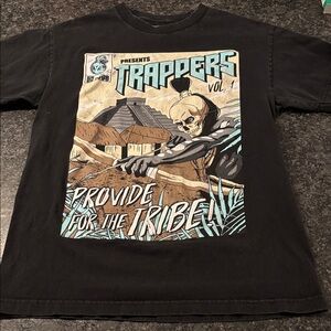 Black Graphic Tee - Short Sleeve